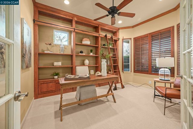 908 Gibson CT, Alamo, CA 94507