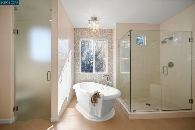 908 Gibson CT, Alamo, CA 94507