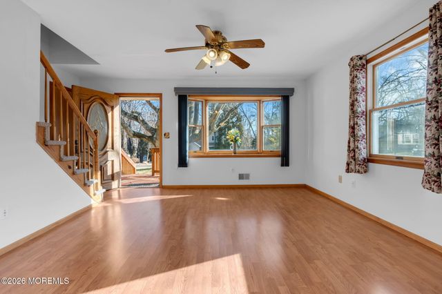 151 Magnolia Lane, Middletown, NJ 07748