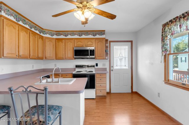 151 Magnolia Lane, Middletown, NJ 07748