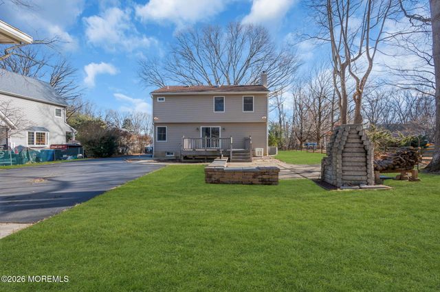 151 Magnolia Lane, Middletown, NJ 07748