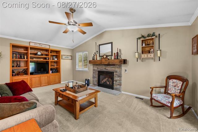 795 Vivian Lane, Oxford, MI 48371