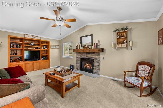 795 Vivian Lane, Oxford, MI 48371