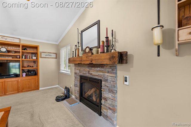 795 Vivian Lane, Oxford, MI 48371