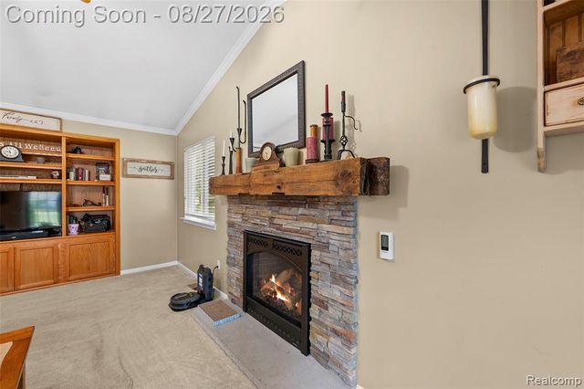 795 Vivian Lane, Oxford, MI 48371