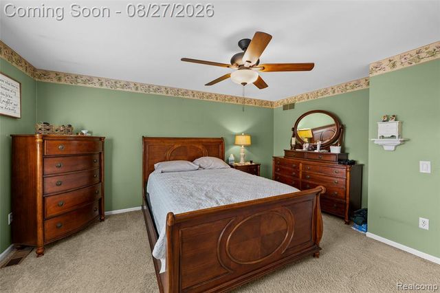 795 Vivian Lane, Oxford, MI 48371