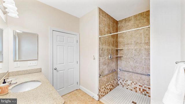 87 SILVER MEADOWS LN, Dover, DE 19904