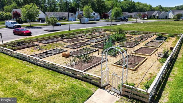 87 SILVER MEADOWS LN, Dover, DE 19904