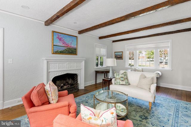 403 HARLAN CIR, Richmond, VA 23226