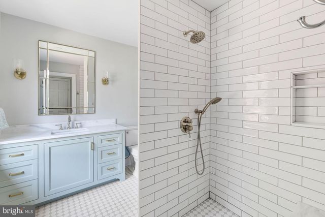 403 HARLAN CIR, Richmond, VA 23226