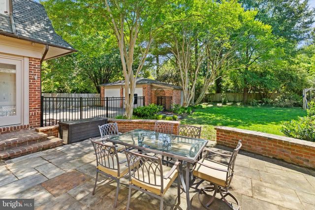 403 HARLAN CIR, Richmond, VA 23226