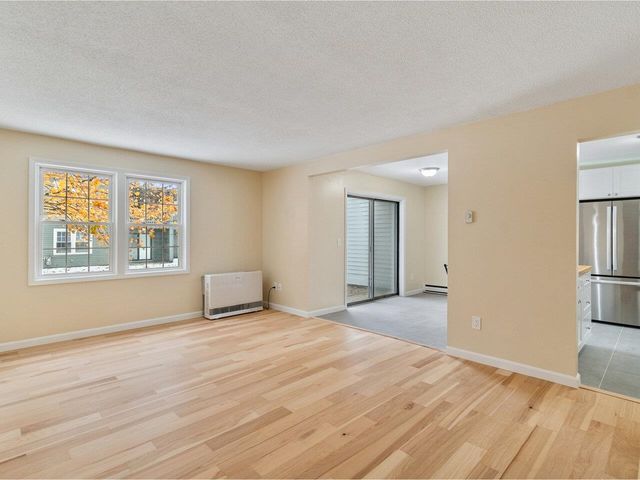 19 Twin Oaks Terrace, South Burlington, VT 05403