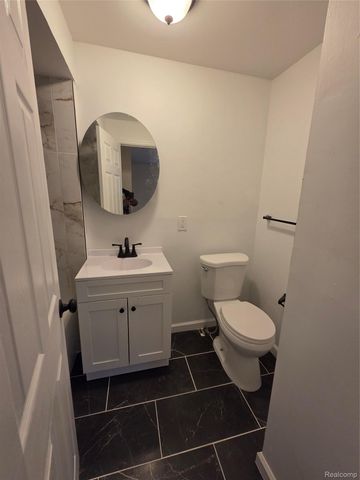 16039 Curtis Street, Detroit, MI 48235