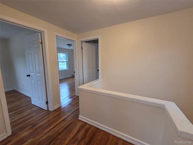 16039 Curtis Street, Detroit, MI 48235