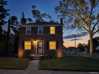 16039 Curtis Street, Detroit, MI 48235