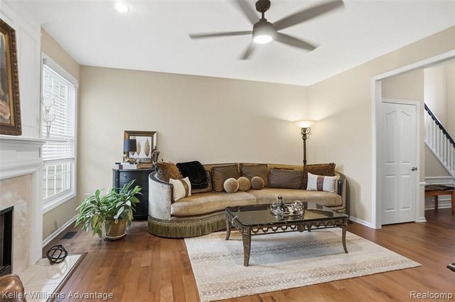 39469 Edgewater Drive, Northville, MI 48168