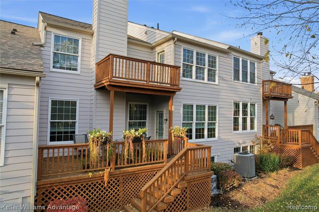 39469 Edgewater Drive, Northville, MI 48168