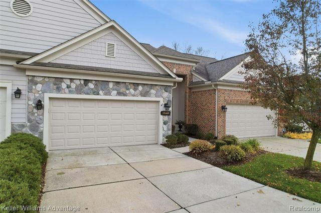 39469 Edgewater Drive, Northville, MI 48168