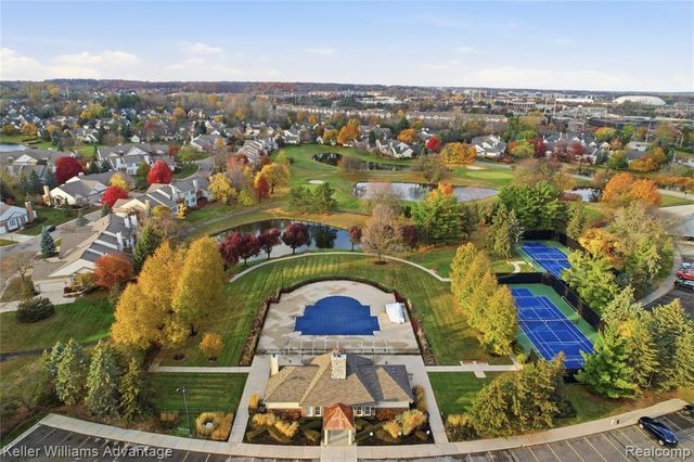 39469 Edgewater Drive, Northville, MI 48168