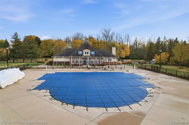 39469 Edgewater Drive, Northville, MI 48168