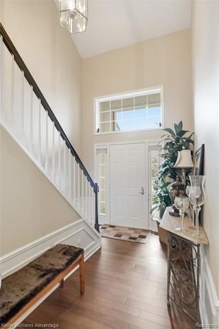 39469 Edgewater Drive, Northville, MI 48168