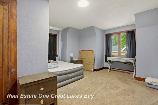 1841 Gratiot Avenue, Saginaw, MI 48602
