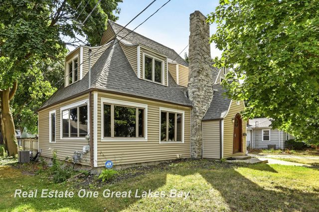 1841 Gratiot Avenue, Saginaw, MI 48602