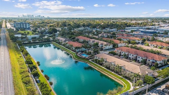 4226 N Dixie Highway 99, Oakland Park, FL 33334