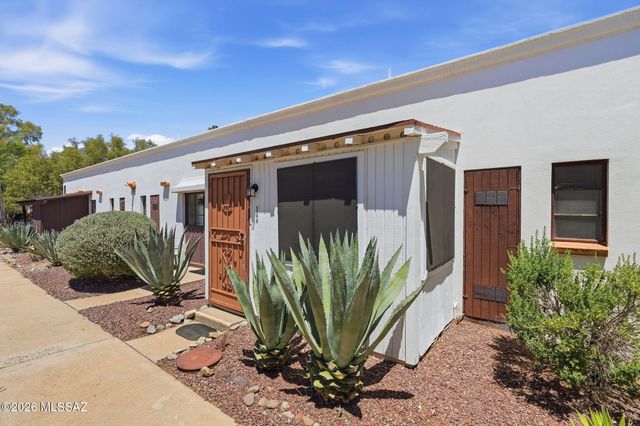 436 S Paseo Cerro Unit B, Green Valley, AZ 85614