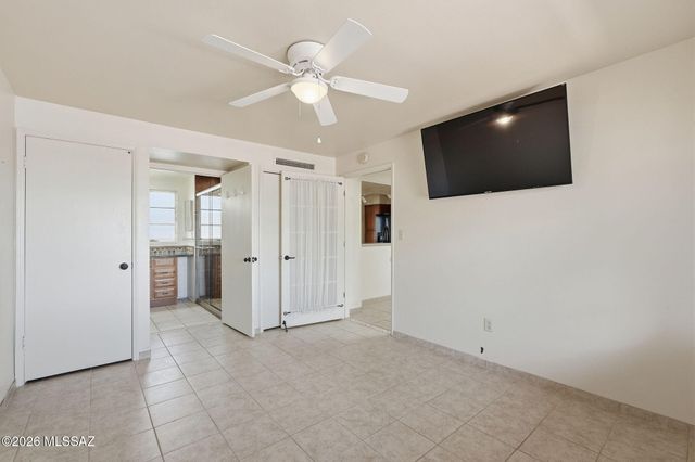 436 S Paseo Cerro Unit B, Green Valley, AZ 85614