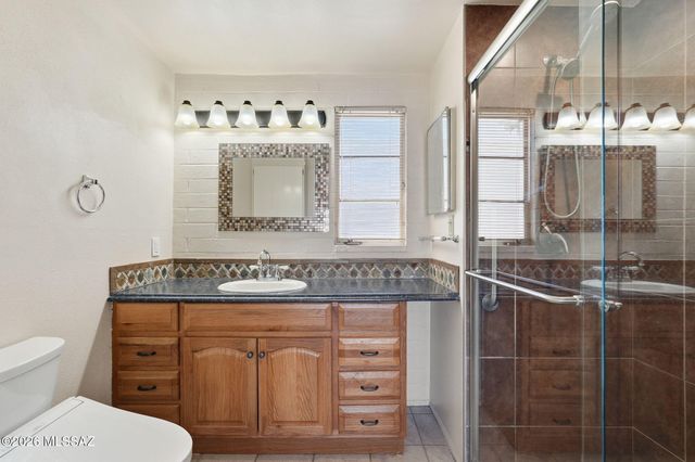 436 S Paseo Cerro Unit B, Green Valley, AZ 85614