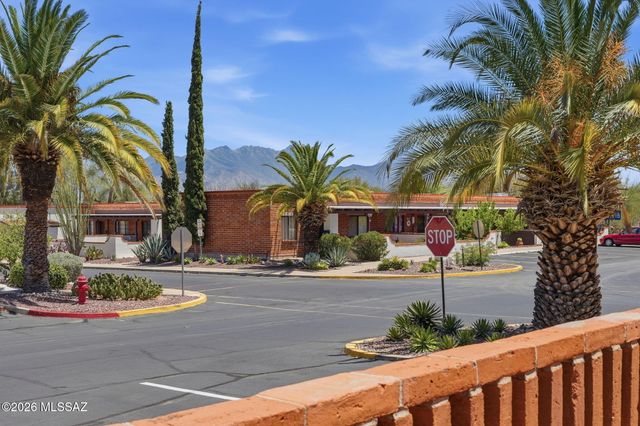 436 S Paseo Cerro Unit B, Green Valley, AZ 85614