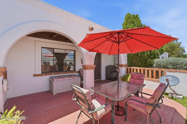 436 S Paseo Cerro Unit B, Green Valley, AZ 85614