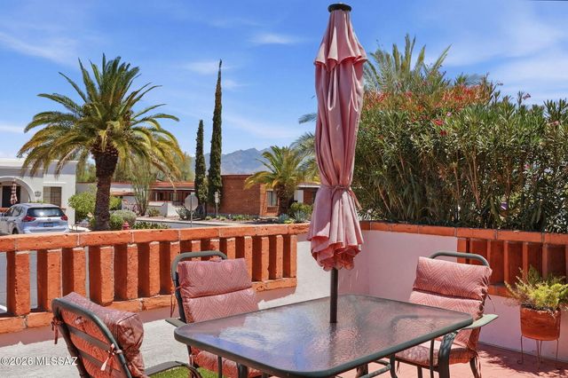 436 S Paseo Cerro Unit B, Green Valley, AZ 85614
