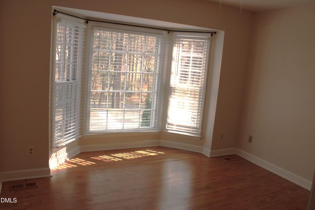 6701 Queen Annes Drive, Raleigh, NC 27613