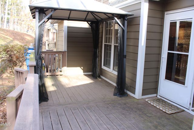 6701 Queen Annes Drive, Raleigh, NC 27613