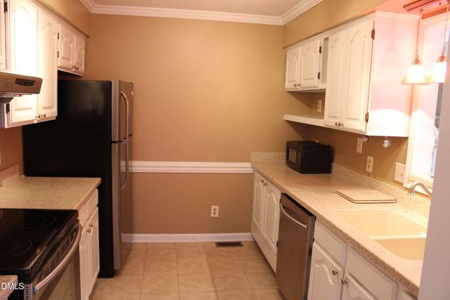 6701 Queen Annes Drive, Raleigh, NC 27613