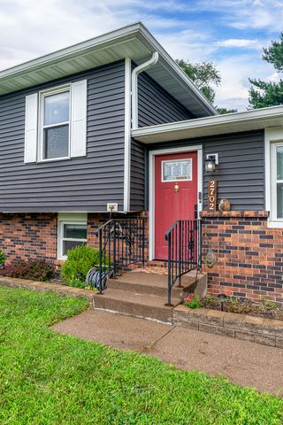 2702 W 46th Street, Davenport, IA 52806