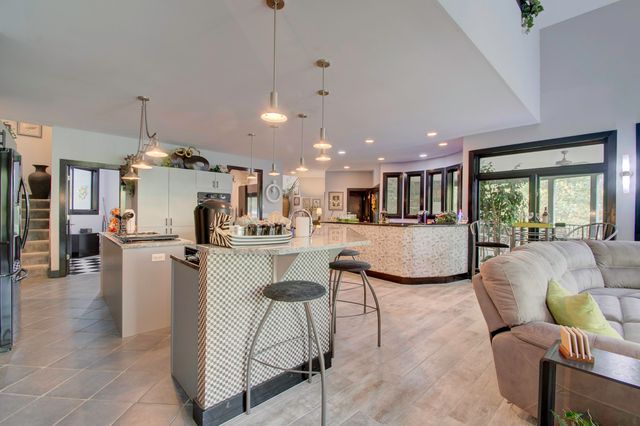 6099 Cabin Creek East Drive, Cold Spring, KY 41076