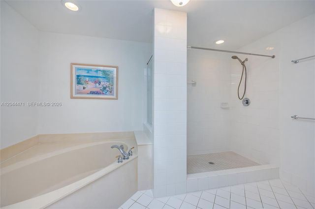 10750 NW 66th Street 312, Doral, FL 33178