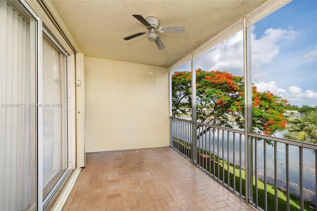 10750 NW 66th Street 312, Doral, FL 33178