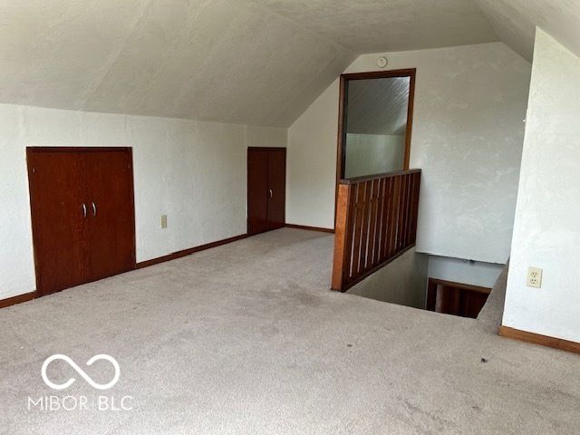 220 E 34th Street, Anderson, IN 46013