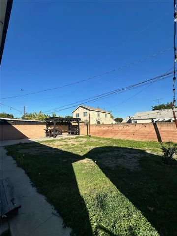 10150 Summer Avenue, Santa Fe Springs, CA 90670