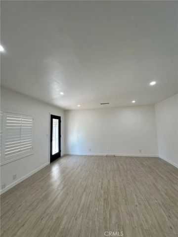 10150 Summer Avenue, Santa Fe Springs, CA 90670