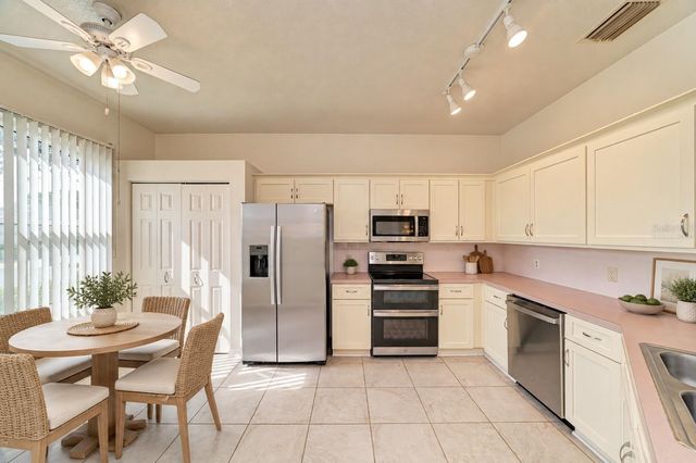 1101 CANE MILL LANE, Bradenton, FL 34212