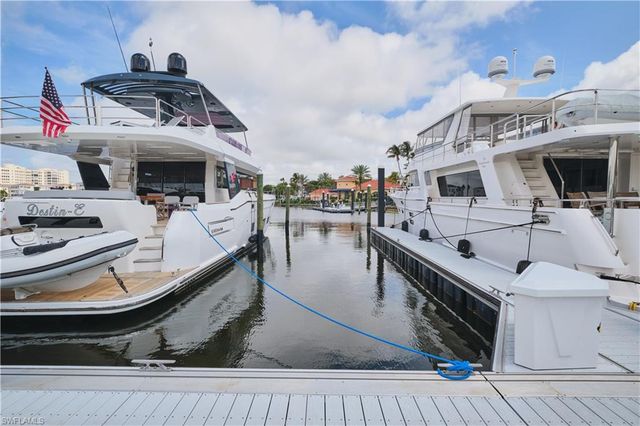 70' Boat Slip B-2 Gulf Harbour Marina, Fort Myers, FL 33908