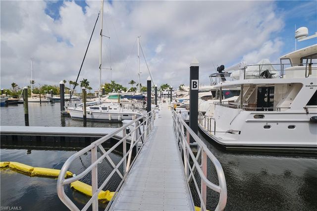 70' Boat Slip B-2 Gulf Harbour Marina, Fort Myers, FL 33908