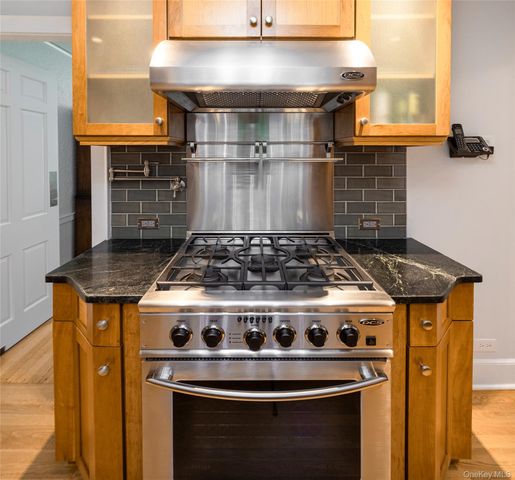 190 Douglas Place, Mount Vernon, NY 10552