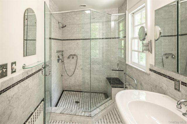 190 Douglas Place, Mount Vernon, NY 10552