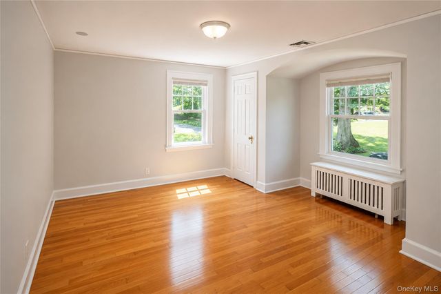 190 Douglas Place, Mount Vernon, NY 10552